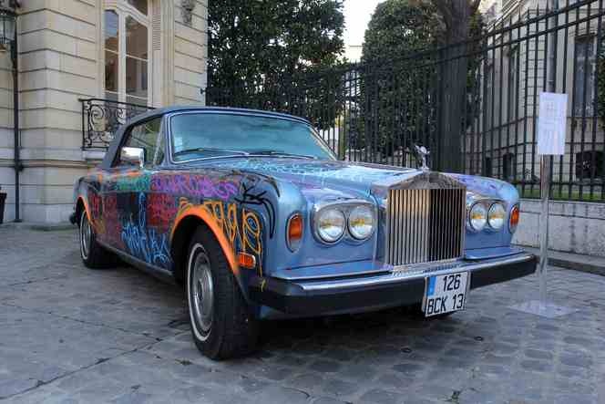 Καντονά: Έκανε... γκράφιτι στη Rolls Royce του για φιλανθρωπικό σκοπό (photos+video)