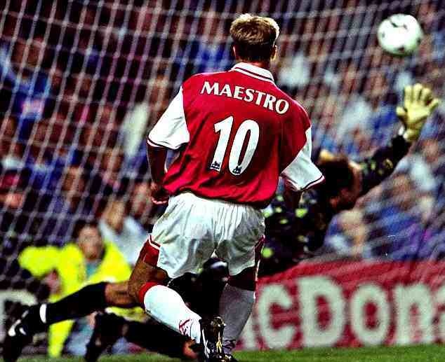 Οι... Maestro του παγκοσμίου ποδοσφαίρου (photos)