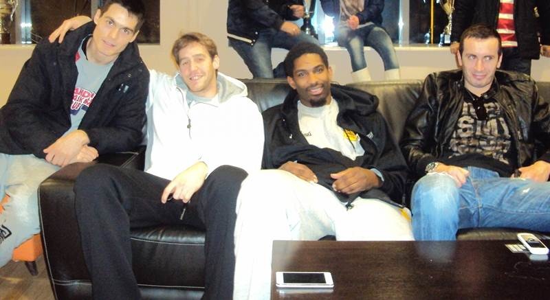 Άρης: Έκοψε την πίτα του (photos)