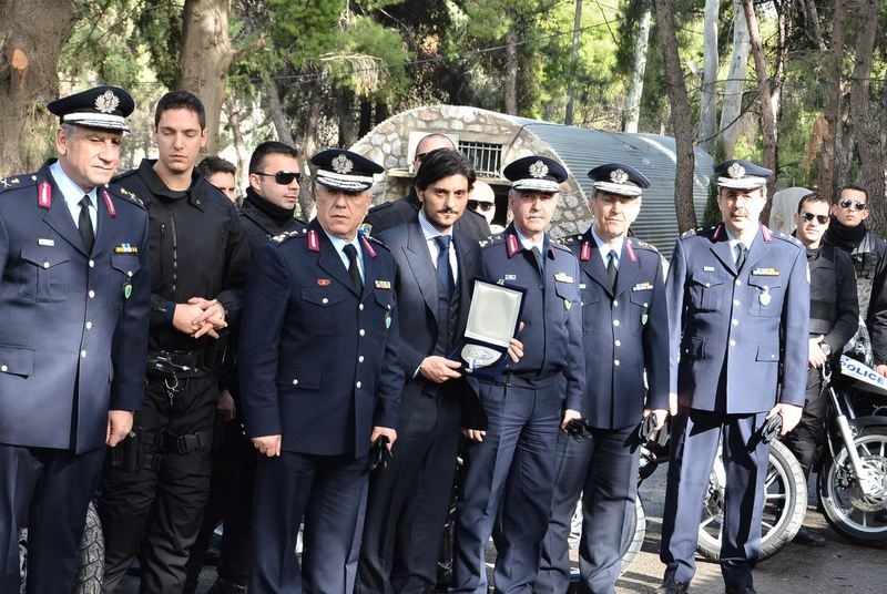 Δέκα μοτοσυκλέτες δώρισε ο Δημήτρης Γιαννακόπουλος στην ΕΛ.ΑΣ.
