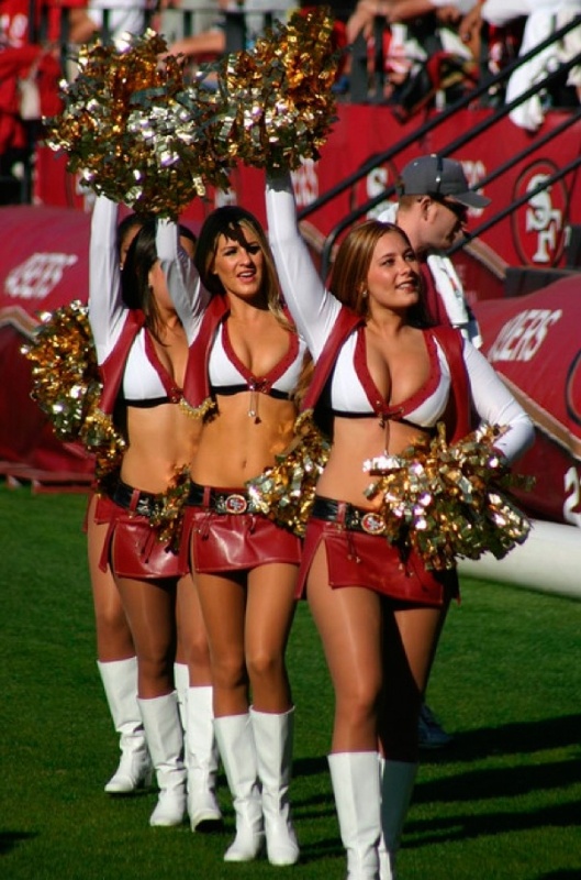 NFL: Η κόντρα των Cheerleaders (photos)