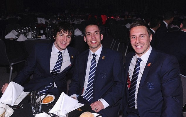 Καλύτερος όλων ο Τζέραρντ (photos+videos)