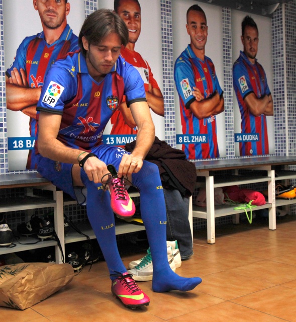 Λεβάντε: Η παρουσίαση του Ακουαφρέσκα (photos+video)