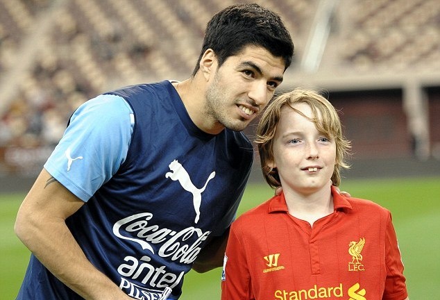 Ουρουγουάη: Τερματοφύλακας ο Σουάρες! (photos+video)