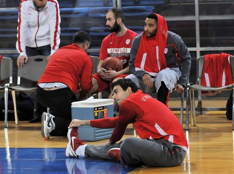 Ολυμπιακός: Με Αγγελόπουλους η προπόνηση (photos)