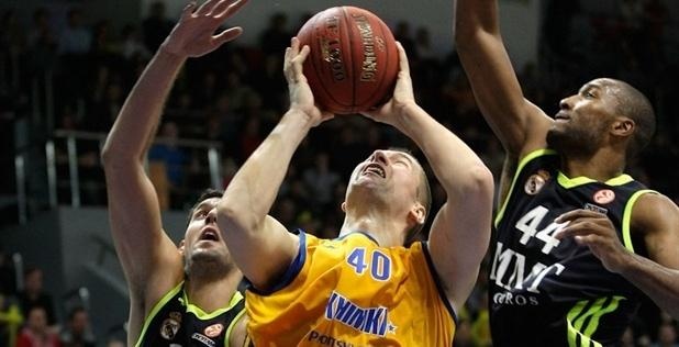 Ντέιβις στο Onsports: «Θα βοηθήσουν τα ματς με Παναθηναϊκό για Ολυμπιακό!» (photos+videos)