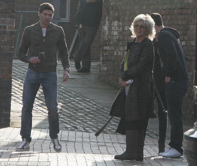 Λίβερπουλ: Στο Μάντσεστερ ο Τζέραρντ! (photos)