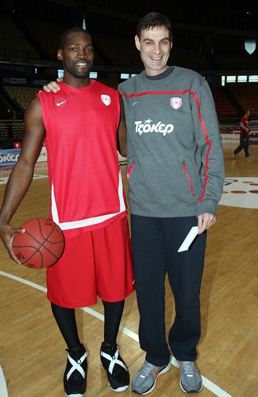 Ολυμπιακός: Στο ΣΕΦ ο Πέρκινς (photos)