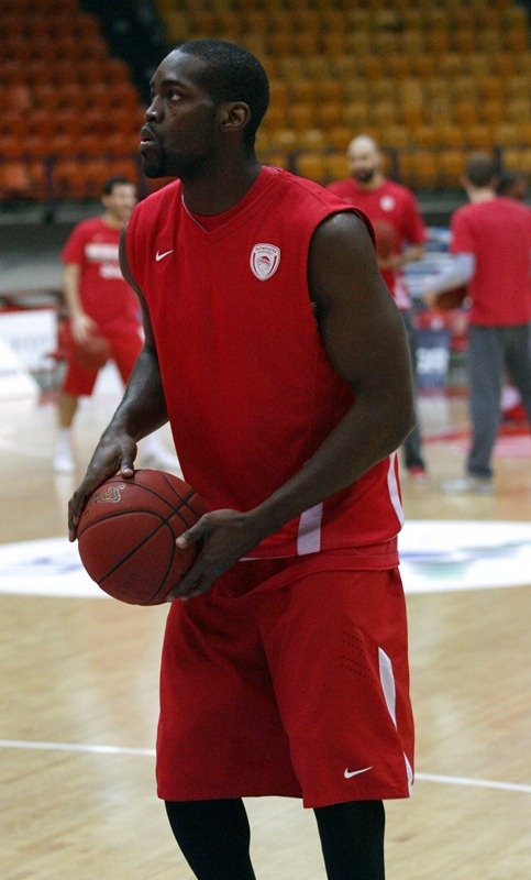 Ολυμπιακός: Στο ΣΕΦ ο Πέρκινς (photos)