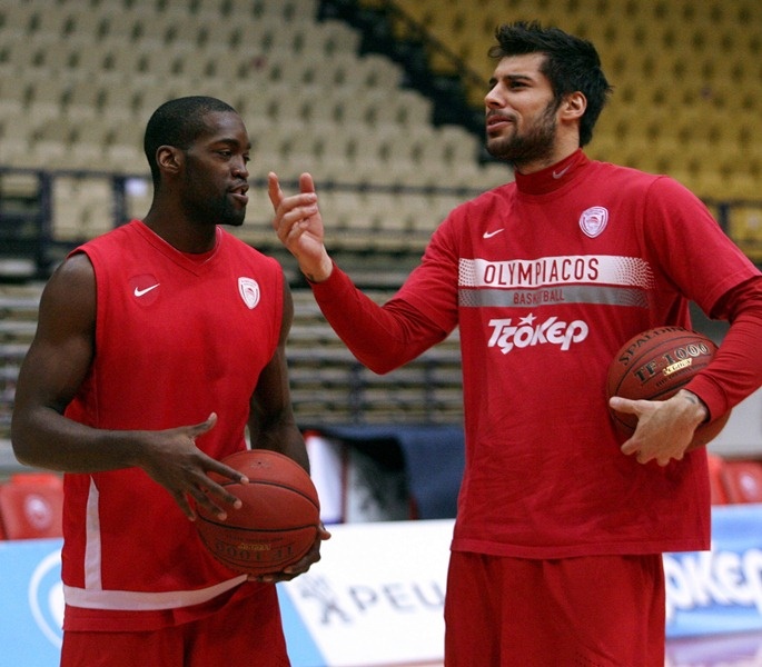 Ολυμπιακός: Στο ΣΕΦ ο Πέρκινς (photos)