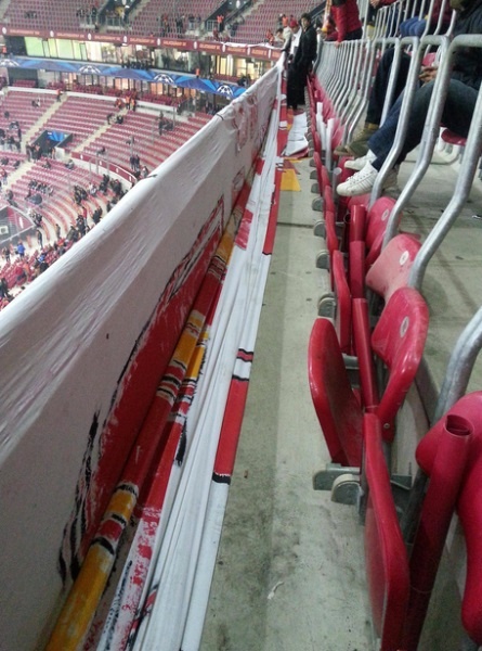 Γαλατάσαραϊ: Τσάμπα ο... κόπος των οπαδών και της κυρίας Σνάιντερ (photos)