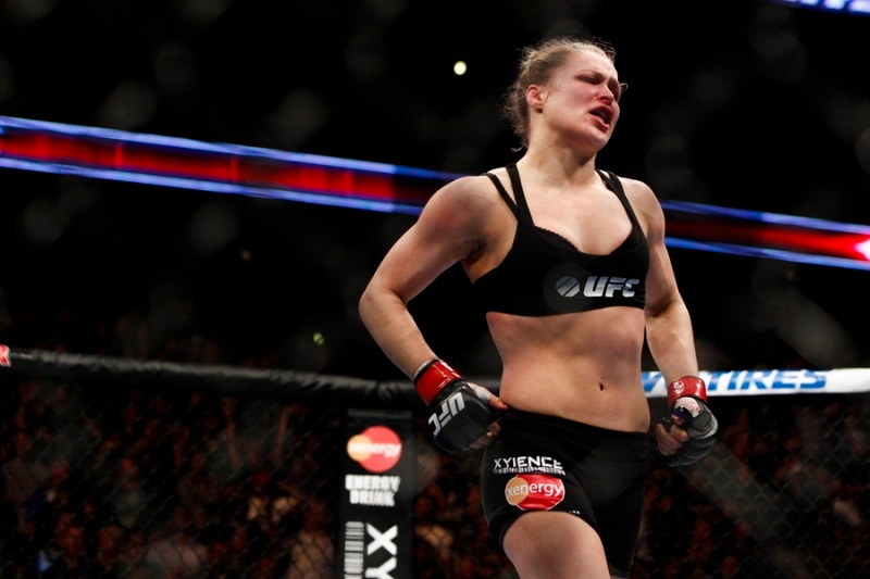 UFC 157: «Βασίλισσα» η Rousey (photos+videos)