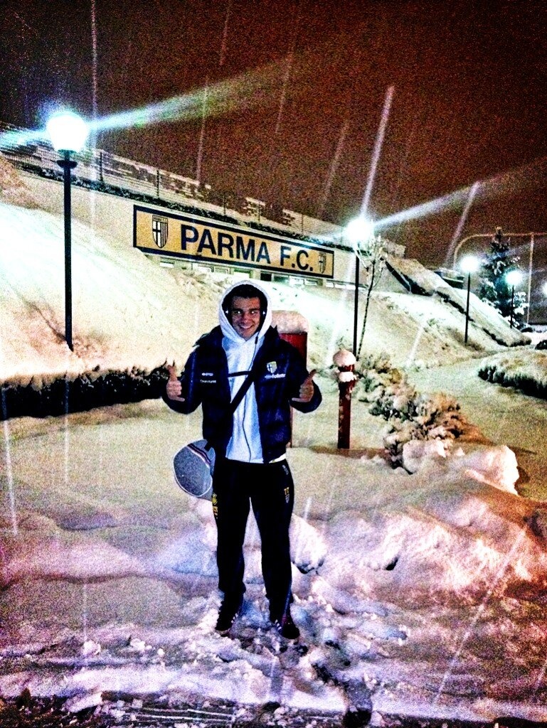 Πάρμα: «Χάζεψε» το χιόνι ο Νίνης! (photos)