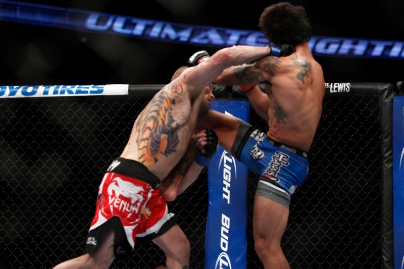 UFC 157: «Βασίλισσα» η Rousey (photos+videos)