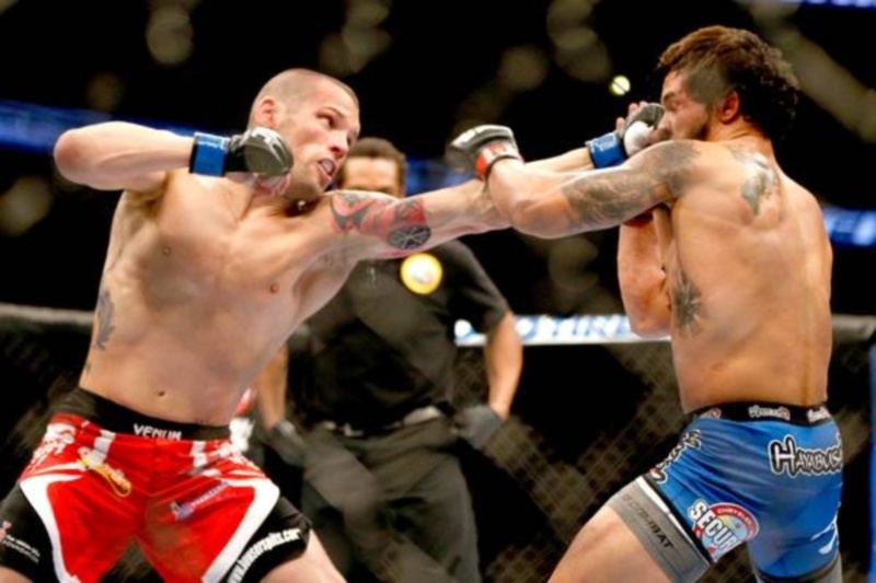 UFC 157: «Βασίλισσα» η Rousey (photos+videos)