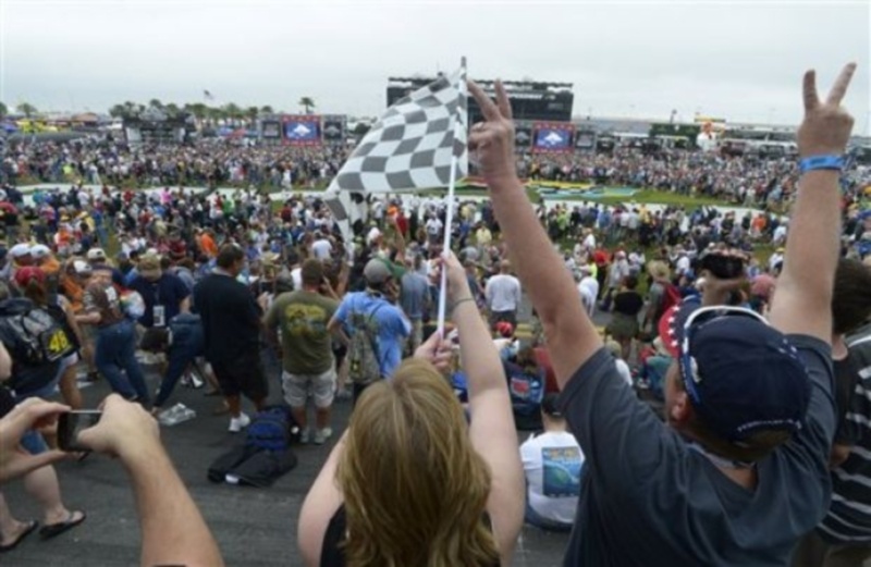 Daytona 500: Το πήρε ο Jimmie Johnson (photos)