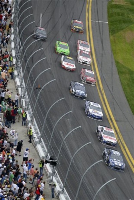 Daytona 500: Το πήρε ο Jimmie Johnson (photos)