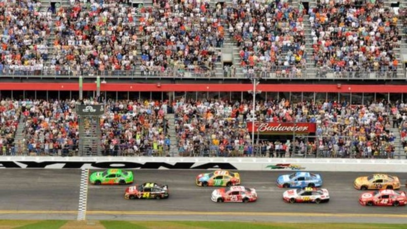 Daytona 500: Το πήρε ο Jimmie Johnson (photos)