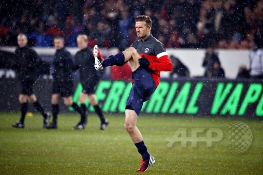 Παρί Σεν Ζερμέν: Το ντεμπούτο του Μπέκαμ και η Βικτόρια (photos+videos)