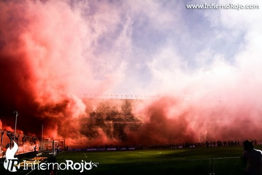 Τρομερή ατμόσφαιρα στο Ιντεπεντιέντε – Ρασίνγκ (photos+videos)