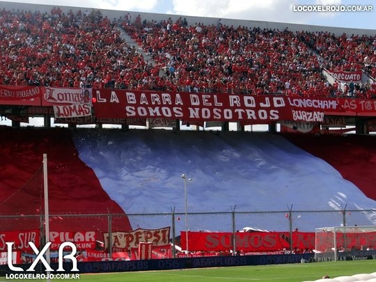 Τρομερή ατμόσφαιρα στο Ιντεπεντιέντε – Ρασίνγκ (photos+videos)