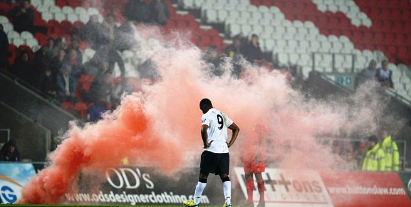Χαμός στο Λίβερπουλ – Μάντσεστερ νέων! (photos+video)