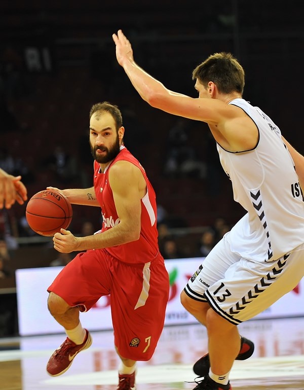 Ολυμπιακός: Πέρασε και από την Πόλη (photos)