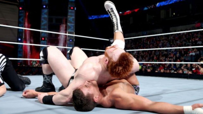 Main Event: Εύκολες νίκες για Sheamus και Henry (photos+video)