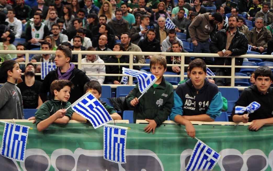 ΟΑΚΑ και Σοφοκλής στα γαλανόλευκα (video+photos)