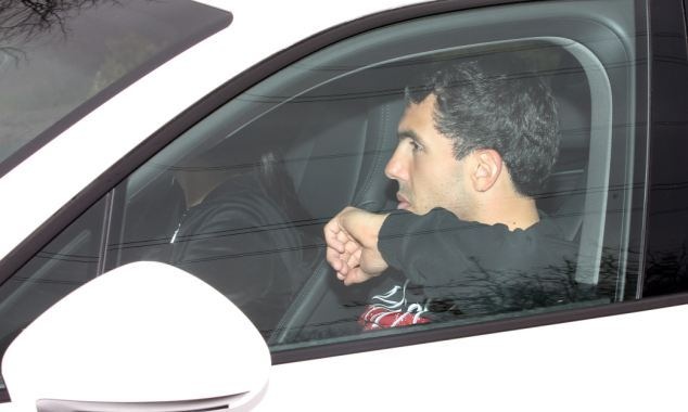 Μάντσεστερ Σίτι: Φυλακή ο Τέβεζ! (photos+video)