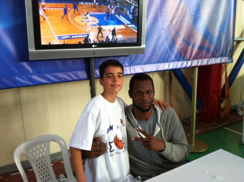 Ρέθυμνο: Αυτόγραφα με μήνυμα (video+photos)