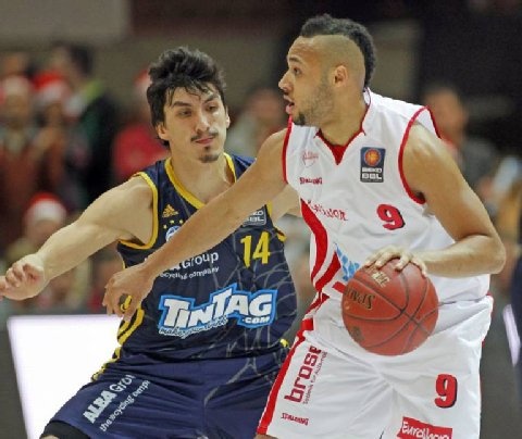 Ντζέντοβιτς στο Onsports: «Να είχα τη… μισή καριέρα του Διαμαντίδη!» (photos+videos)