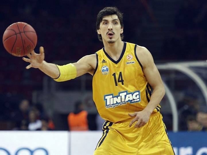 Ντζέντοβιτς στο Onsports: «Να είχα τη… μισή καριέρα του Διαμαντίδη!» (photos+videos)