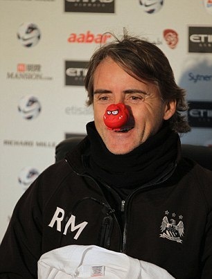 Μάντσεστερ Σίτι: Ο Μαντσίνι και η… κόκκινη μύτη! (photos+video)