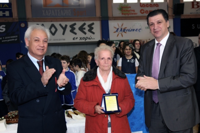 ΜΕΝΤ: Μετά βραβεύσεων η πίτα (photos)