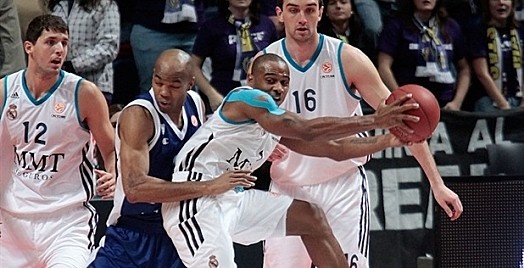 Ντρέιπερ στο Onsports: «Τιμωρεί ο Παναθηναϊκός, μυαλό ο Διαμαντίδης» (photos+videos)