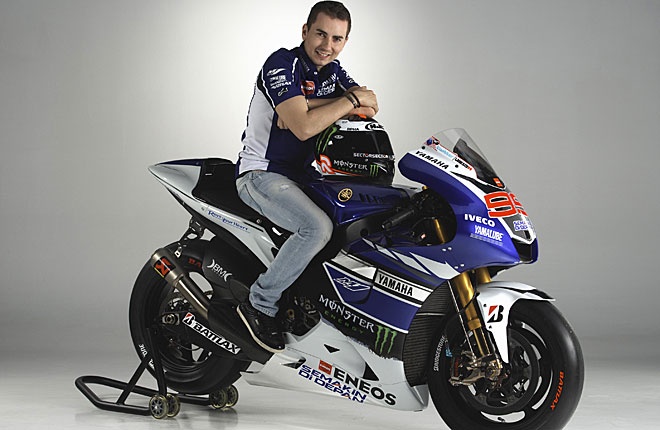 Γιαμάχα: Τα αποκαλυπτήρια με Ρόσι και Λορένθο (photos)