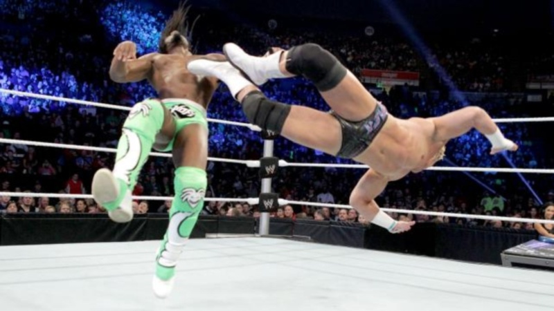 SmackDown: Το… παλεύει ο Big Show (photos+videos)