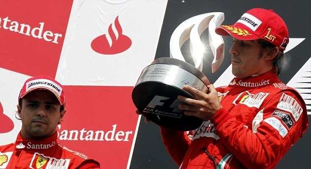 Φόρμουλα 1: «Τρώγονται» σαν… Φέτελ με Γουέμπερ! (photos+video)