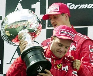 Φόρμουλα 1: «Τρώγονται» σαν… Φέτελ με Γουέμπερ! (photos+video)