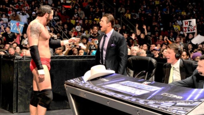 SmackDown: Ρεκόρ για… πλάκα (photos+videos)