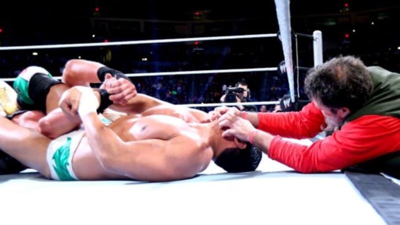 SmackDown: Ρεκόρ για… πλάκα (photos+videos)