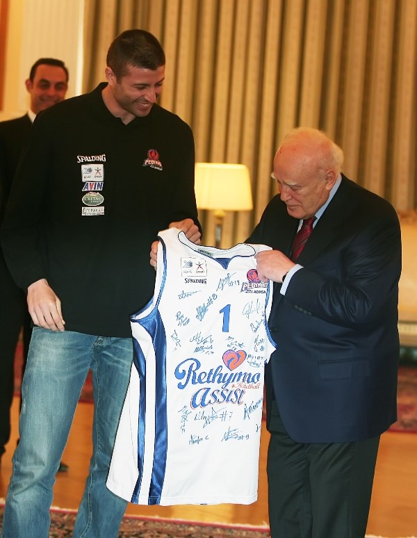 Ρέθυμνο: Στον Πρόεδρο της Δημοκρατίας (photos)