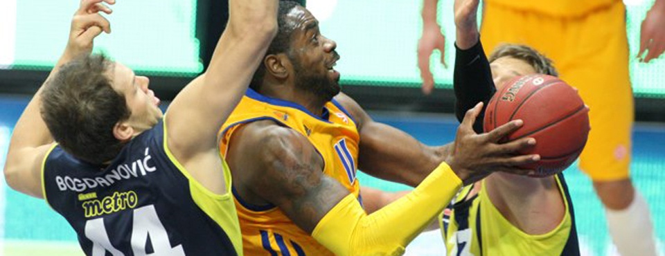 Ρίβερς στο Onsports: «Ο Ολυμπιακός παίζει καλά στο ΣΕΦ και ας... χάνει!» (photos+videos)