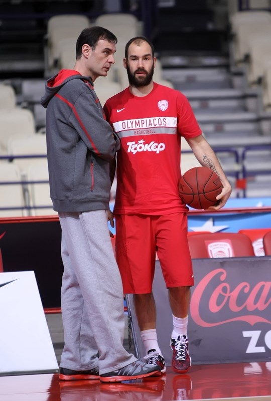 Ολυμπιακός: Παρών και ο Π. Αγγελόπουλος (photos)