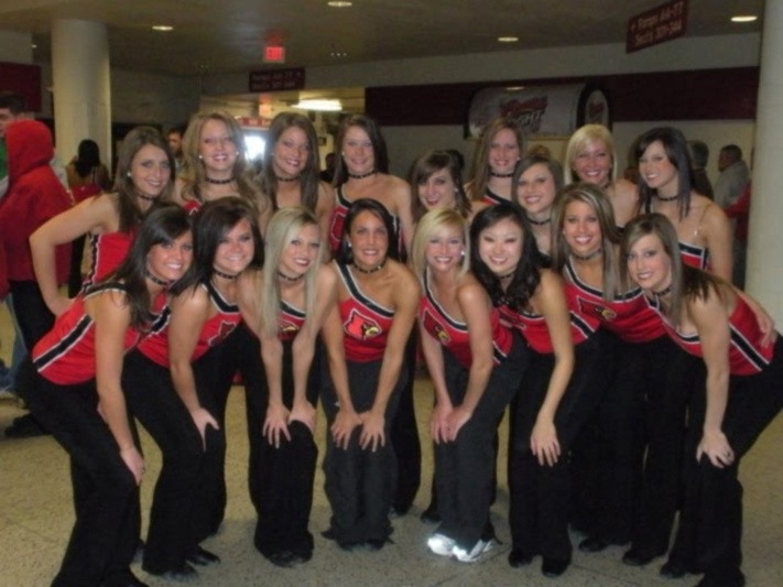 NCAA Final Four: Οι cheerleaders των φιναλίστ (photos)