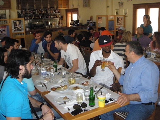 Ρέθυμνο: Γεύμα χαλάρωσης (photos)