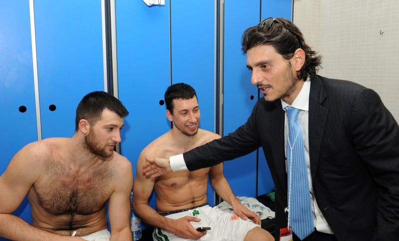 Δ. Γιαννακόπουλος: «Διαμαντίδης οέ, οέ, οέ...»