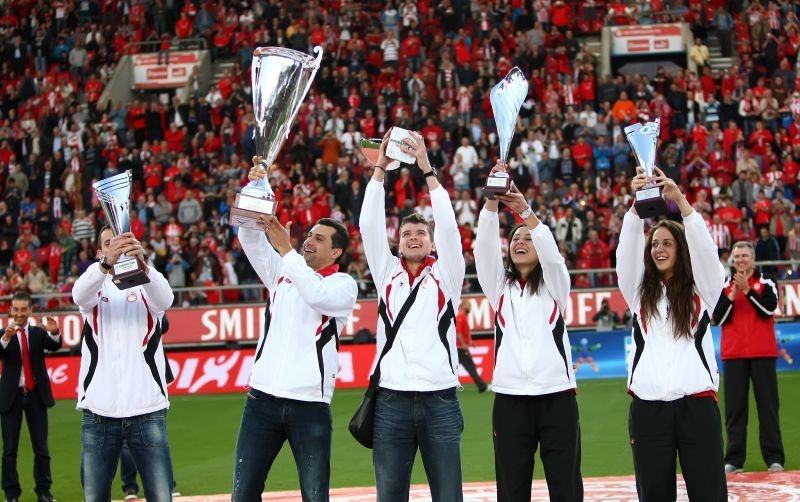 Ολυμπιακός: Η στέψη των πρωταθλητών (videos+photos)