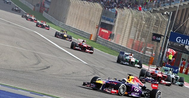 Μπαχρέιν: Τα κλικ της νίκης του Φέτελ και του «διπλού» βάθρου της Λότους (photos)